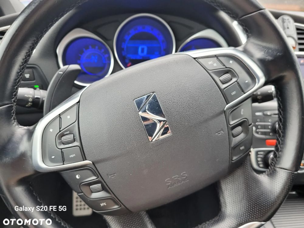 Citroën DS4 1.6 THP SoChic MCP - 9