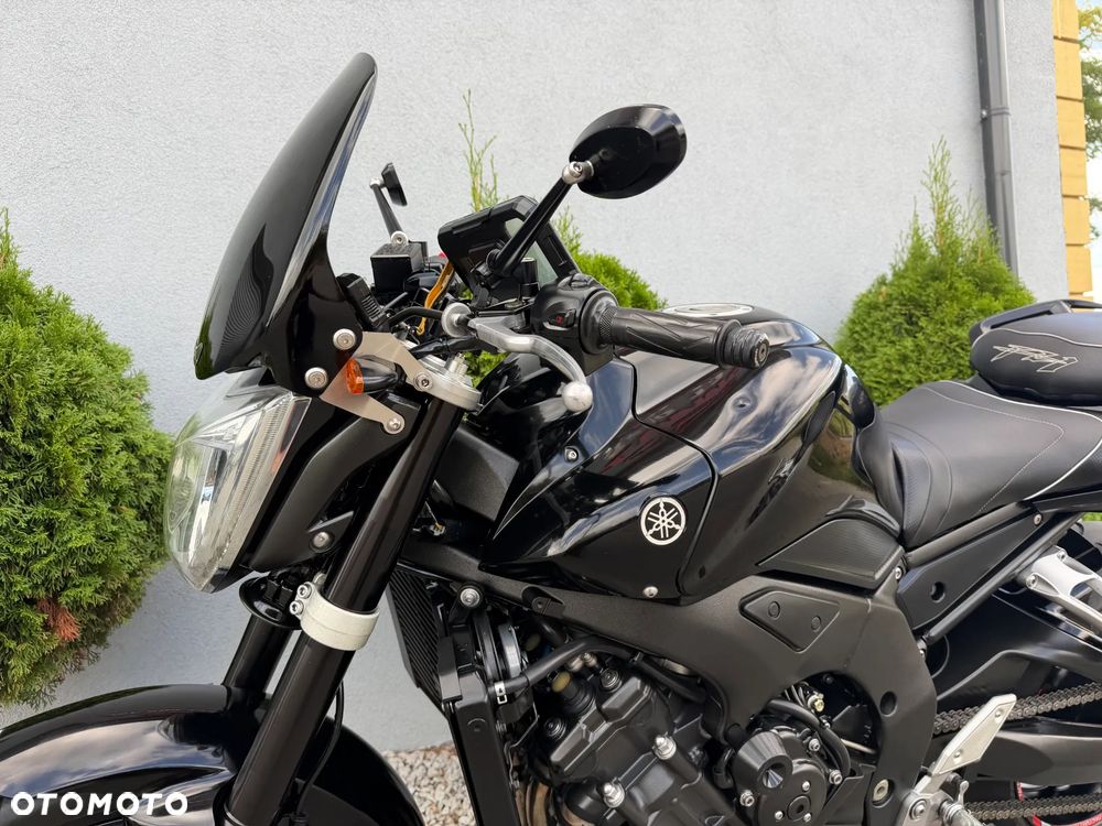 Yamaha FZ - 34