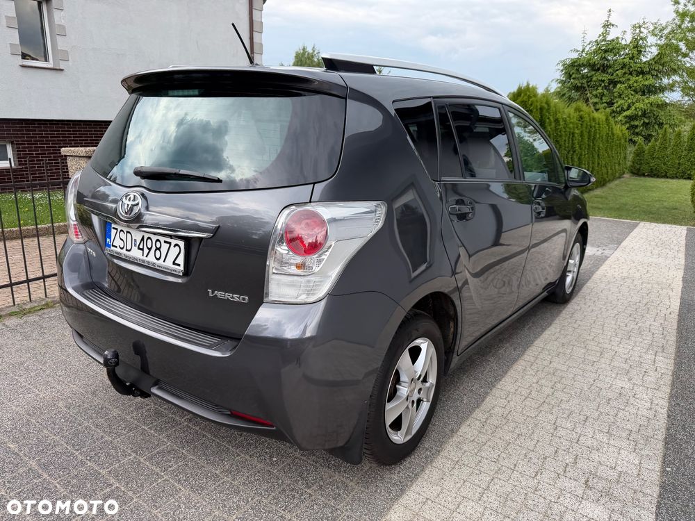 Toyota Verso 1.8 7-Sitzer Executive - 4