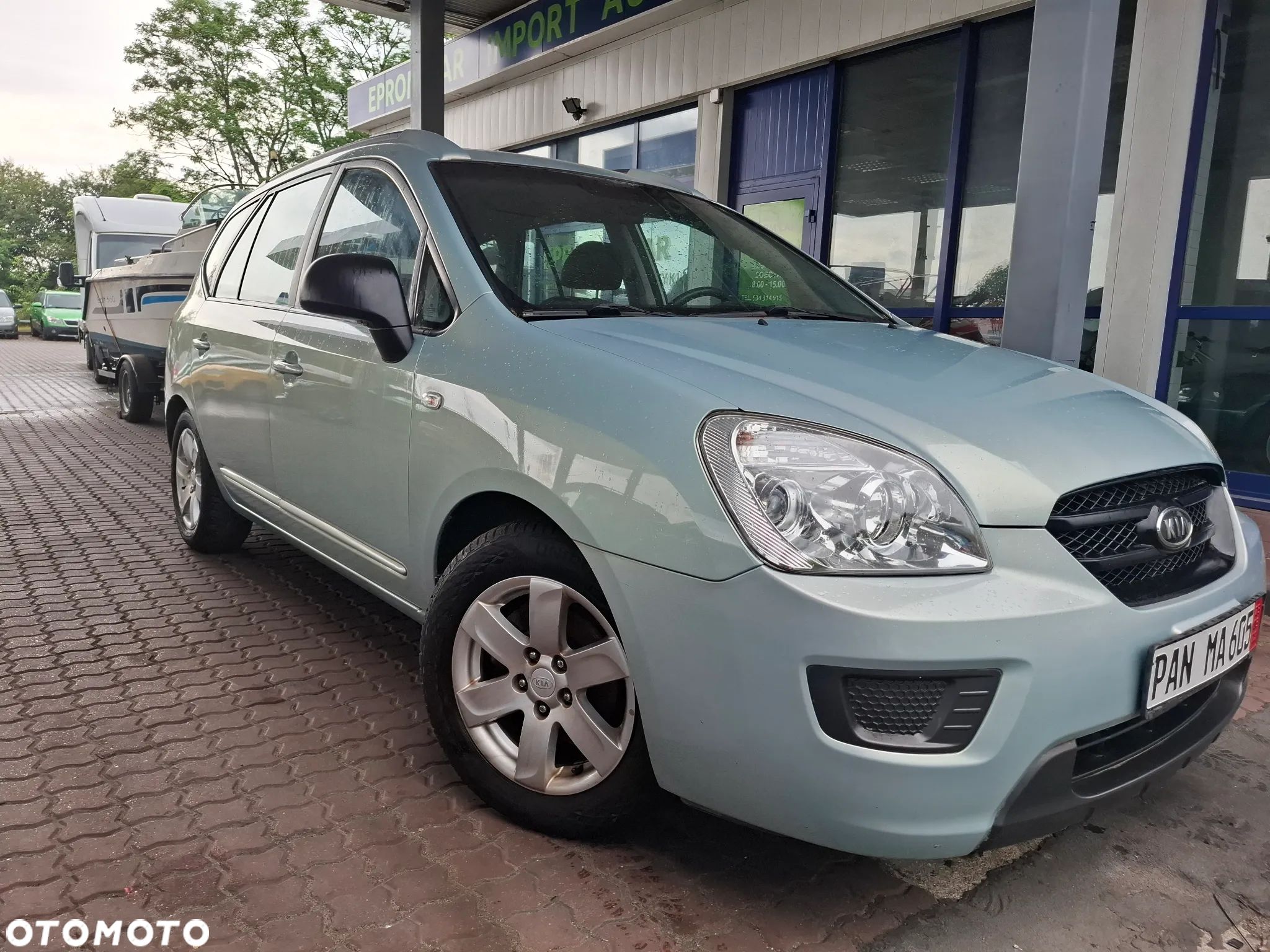 Kia Carens 2.0 EX - 1