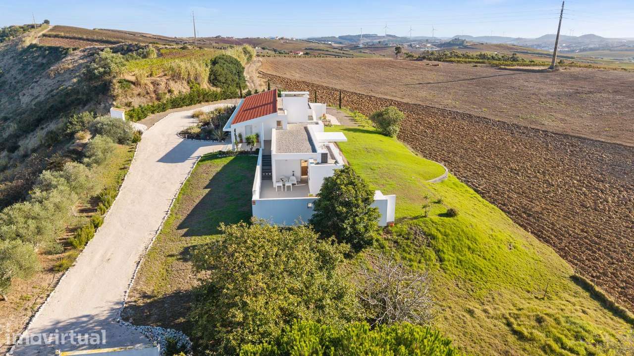 Moradia Isolada T4 com jardim, Ponte de Rol, Torres Vedras - Grande imagem: 2/50