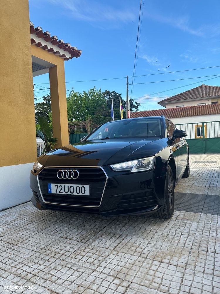 Audi A4 Avant 2.0 TDI Advance S tronic - 2