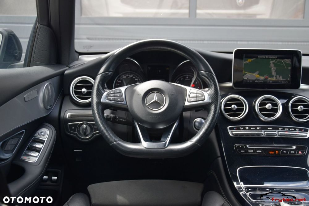 Mercedes-Benz GLC - 31