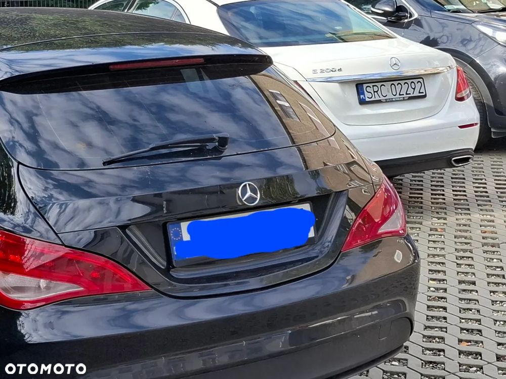 Mercedes-Benz CLA 180 d - 4