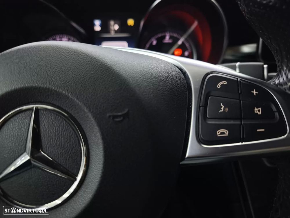 Mercedes-Benz GLC 250 d 4Matic 9G-TRONIC AMG Line - 28