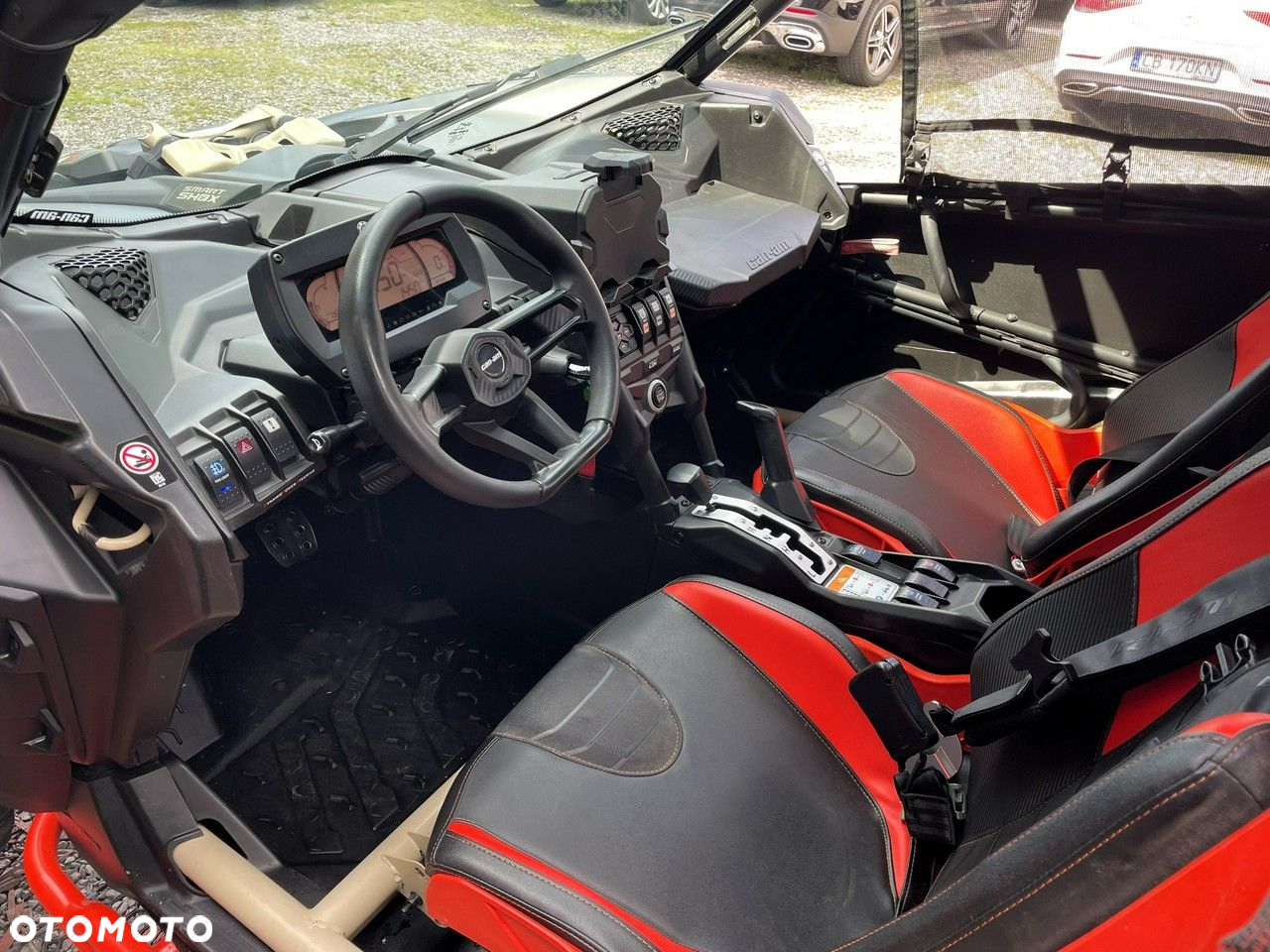 Can-Am Inny - 7
