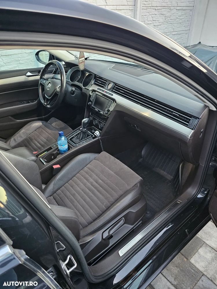 Volkswagen Passat 2.0 TDI DSG Comfortline - 5