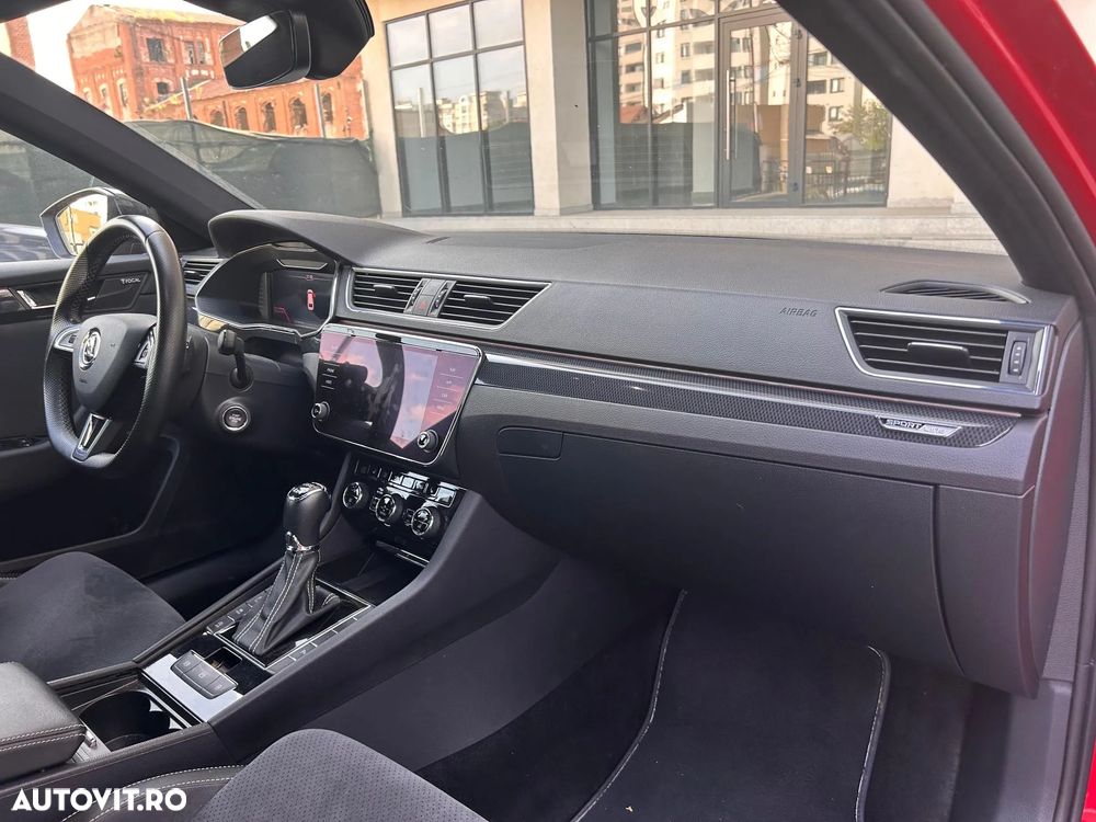 Skoda Superb 2.0 TDI 4X4 DSG Sportline - 13