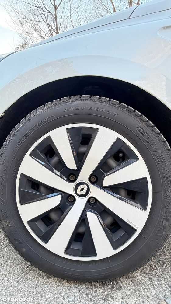 Renault Clio 1.0 TCe Equilibre Xtronic - 15