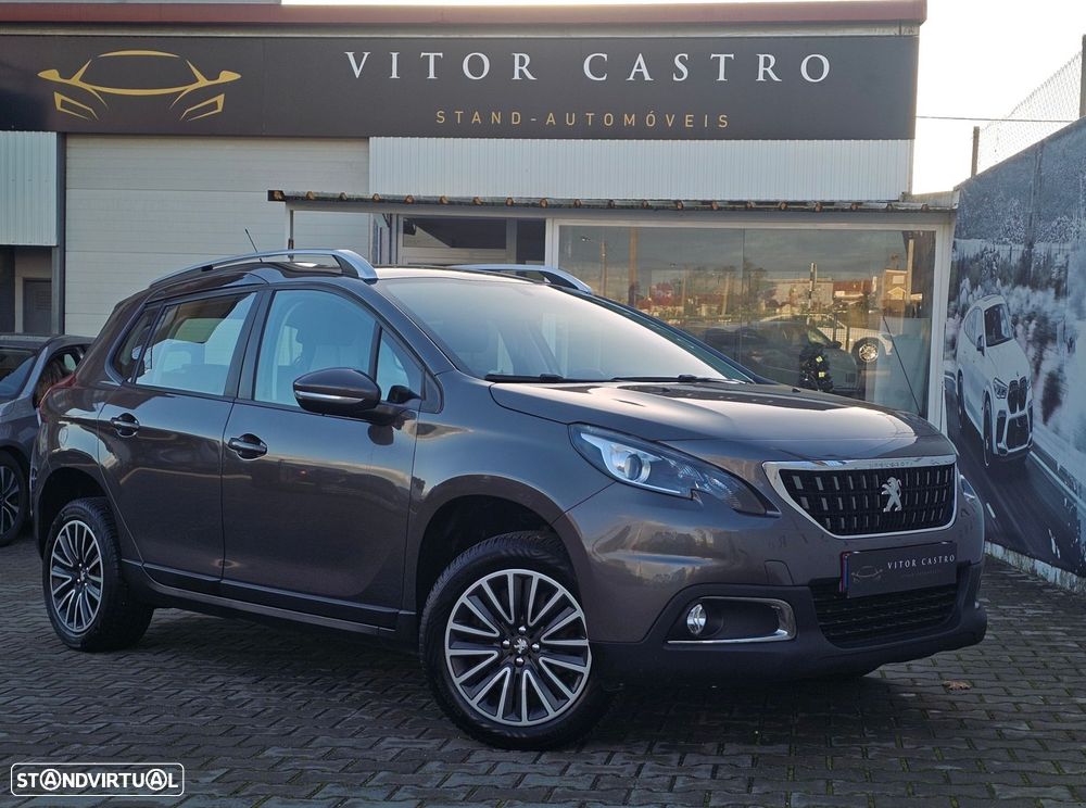 Peugeot 2008 1.2 PureTech Active - 1