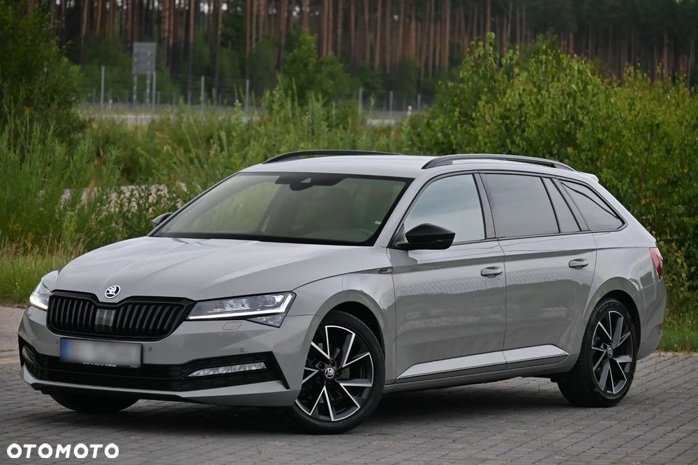 Skoda Superb 2.0 TDI SCR 4x4 Sportline DSG - 8