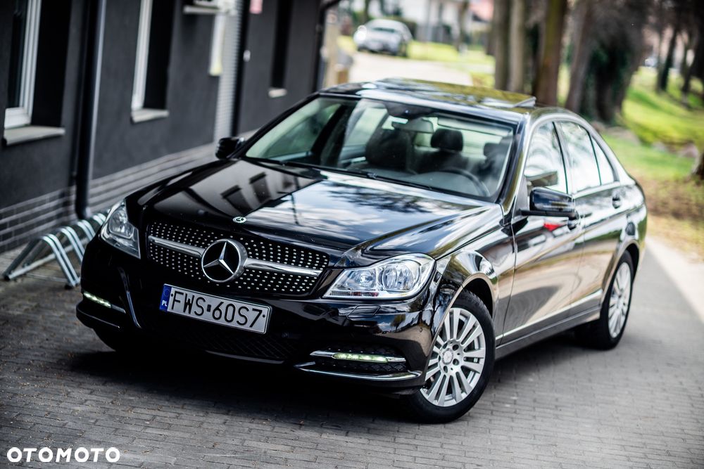 Mercedes-Benz Klasa C 220 d 9G-TRONIC - 17