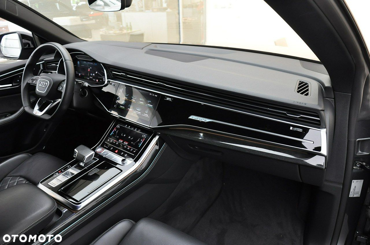 Audi SQ8 - 21