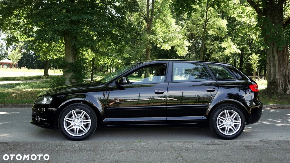 Audi A3 Sportback - 26