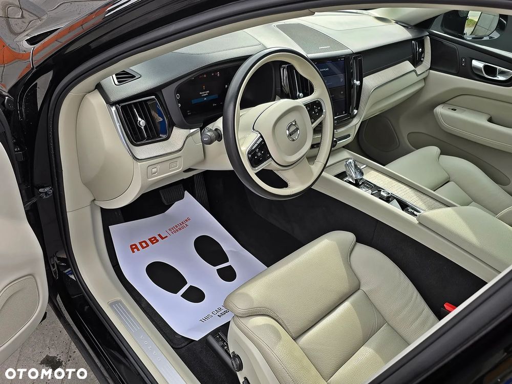 Volvo XC 60 B4 D AWD Geartronic Inscription - 14