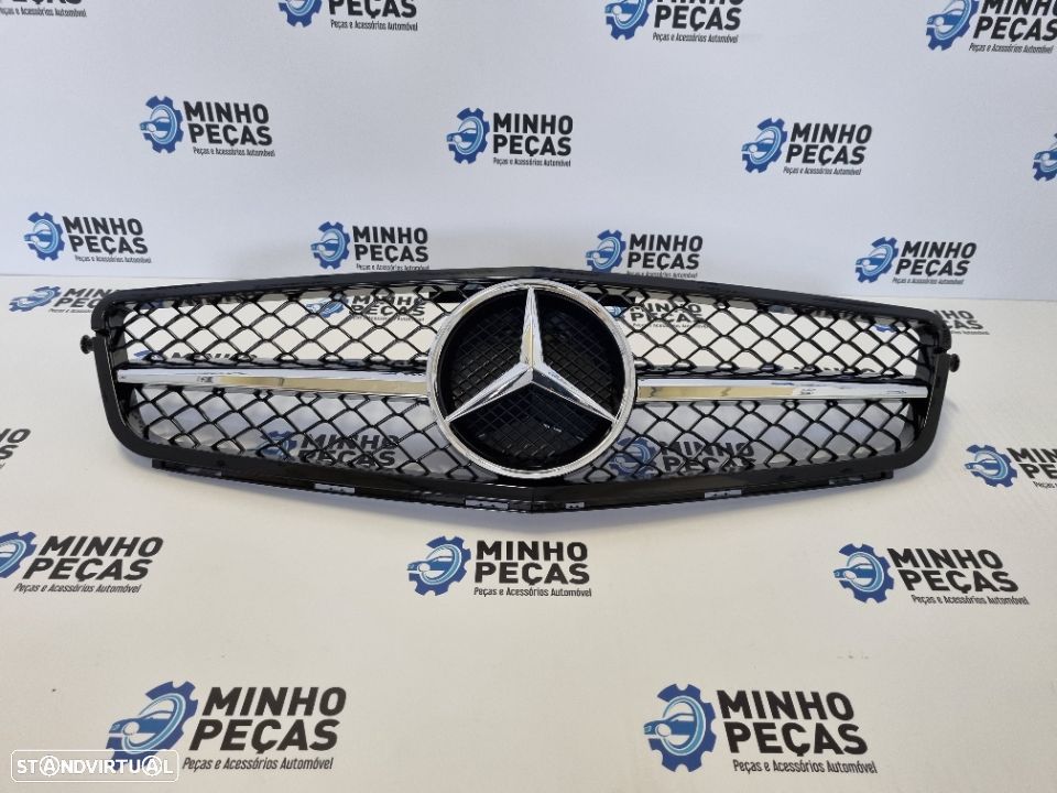 Grelha Frontal Mercedes C W204 (C63) (Aro Preto) - 2