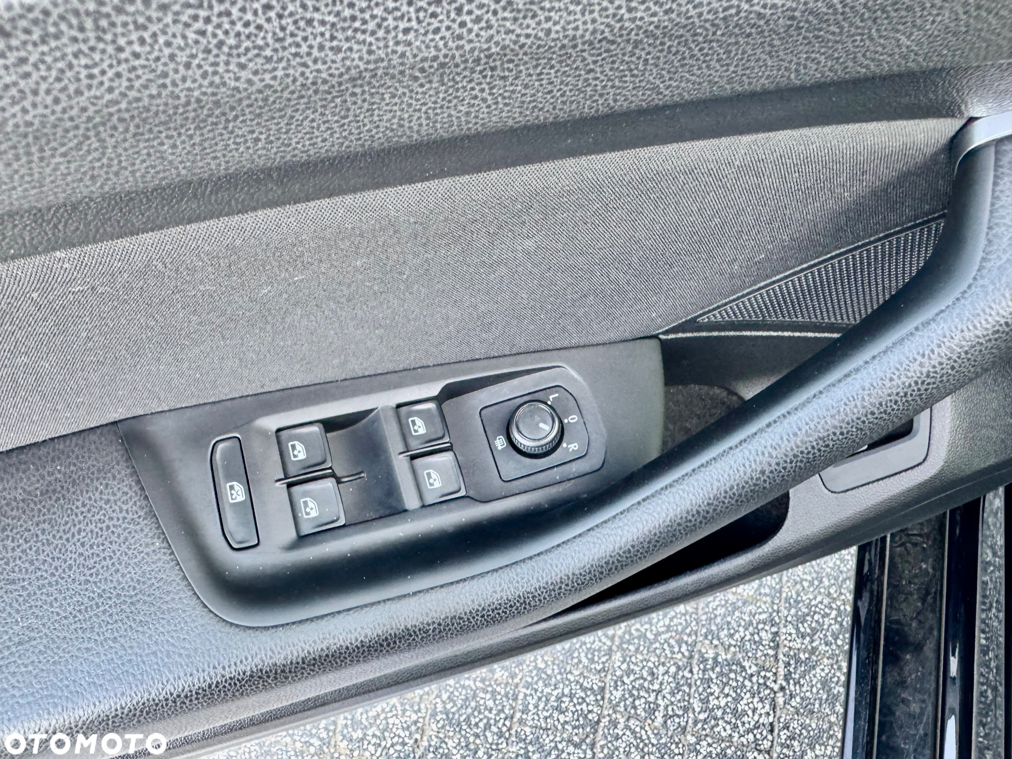 Volkswagen Passat 2.0 TDI EVO Elegance - 18