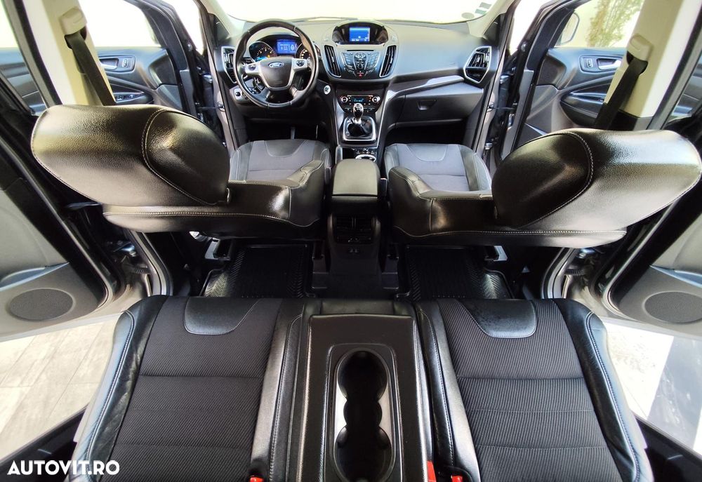 Ford Kuga - 6