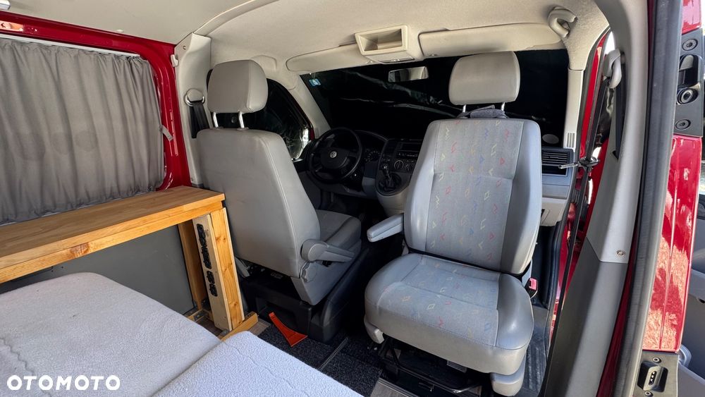 Volkswagen Transporter Caravelle Kurz (7.Si.) - 35