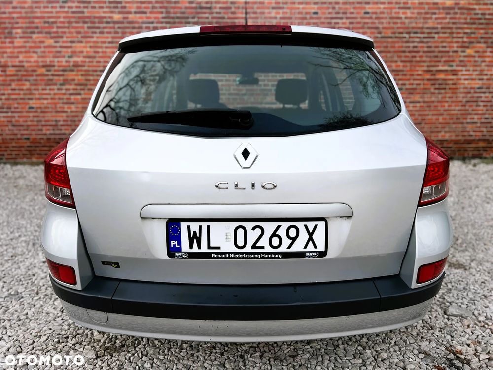 Renault Clio - 35