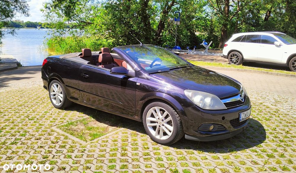 Opel Astra 1.9 CDTI Cosmo - 2