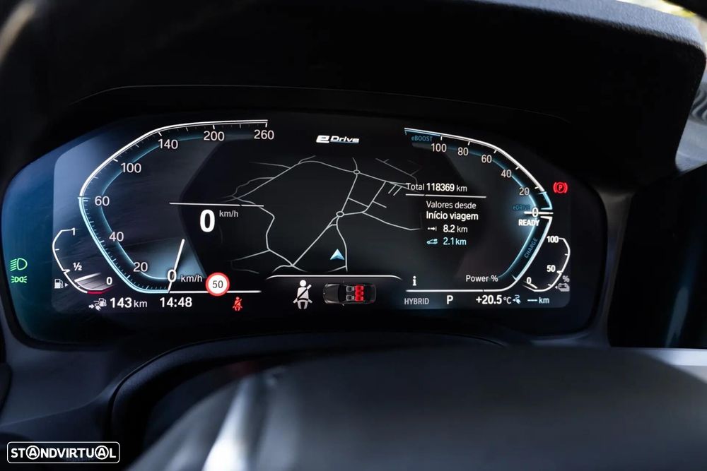 BMW 330 e Line Luxury Auto - 12