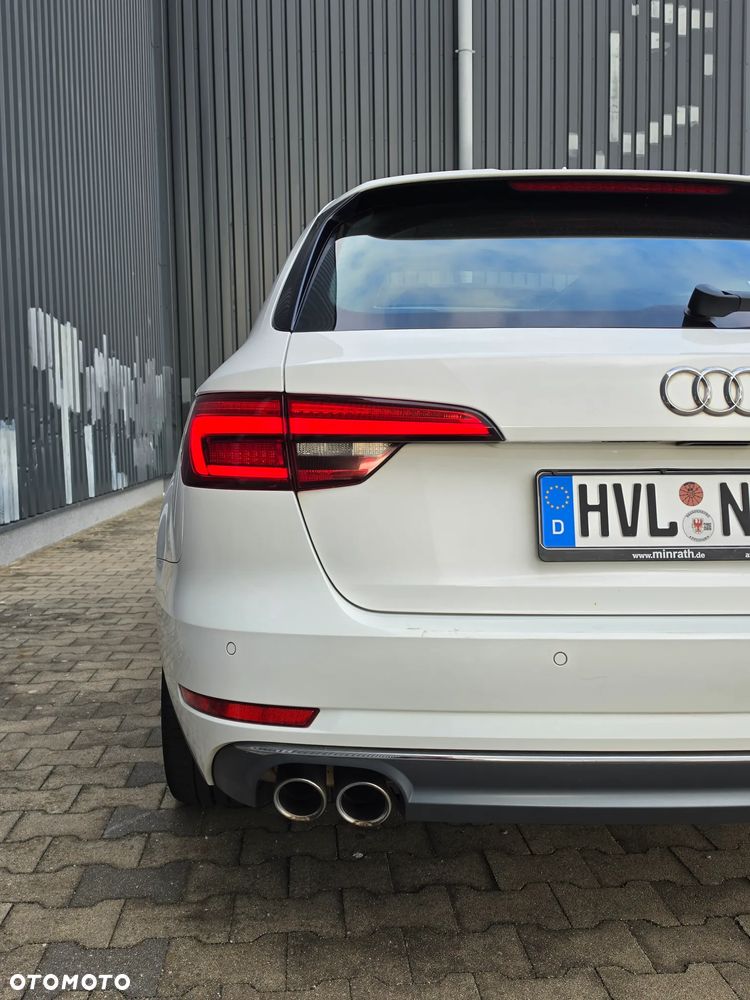 Audi A4 Avant 2.0 TDI ultra sport - 13