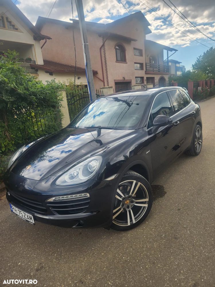 Porsche Cayenne - 2