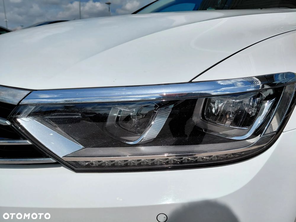 Volkswagen Passat 1.4 TSI BMT Trendline - 4