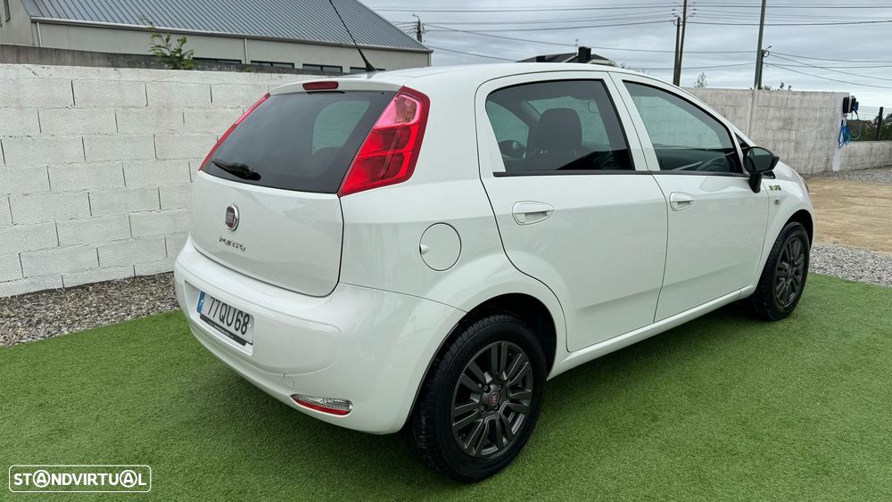 Fiat Punto 1.2 Lounge S&S - 6