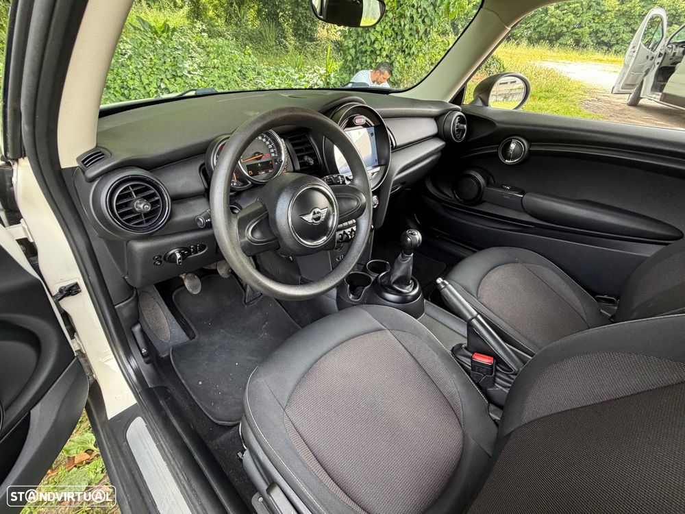 MINI 3 Portas Cooper D - 50