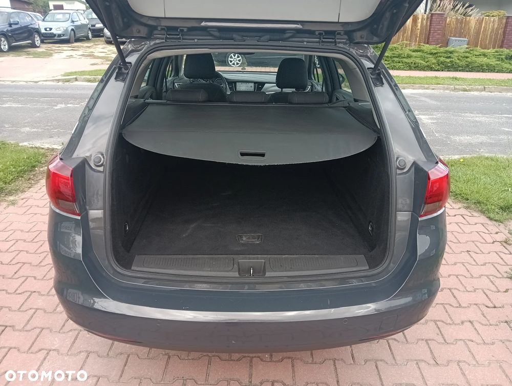 Opel Astra 1.6 D (CDTI) Start/Stop Sports Tourer Innovation - 11