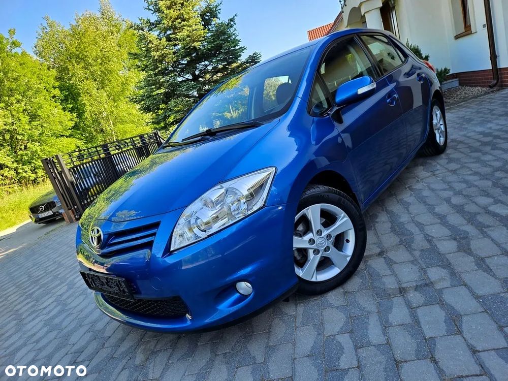 Toyota Auris - 5