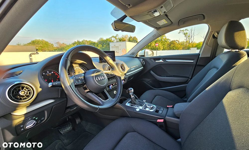 Audi A3 - 12
