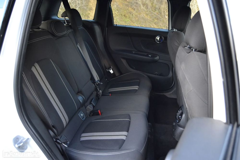 MINI Countryman Cooper D - 25