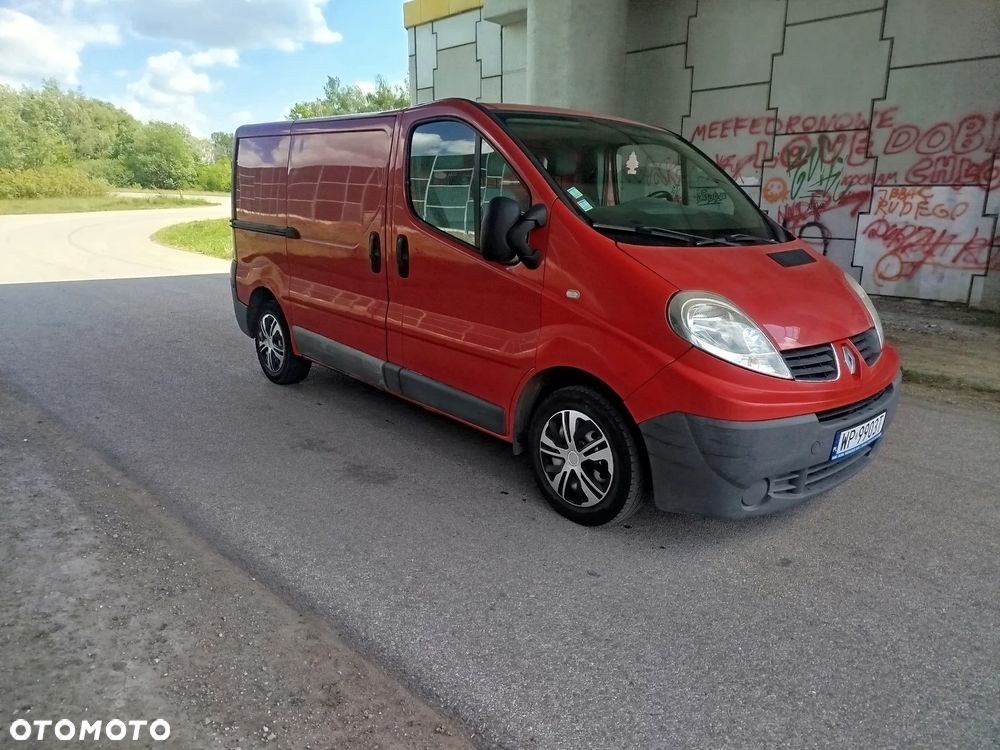 Renault Trafic - 2