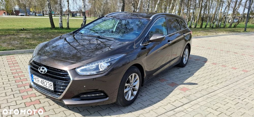 Hyundai i40 Kombi 1.6 Trend - 1