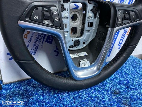 Volante Opel Astra J Sports Tourer (P10) - 3