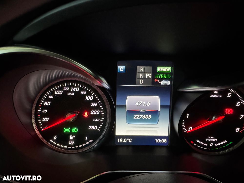 Mercedes-Benz GLC 350 e 4Matic 7G-TRONIC AMG Line - 6