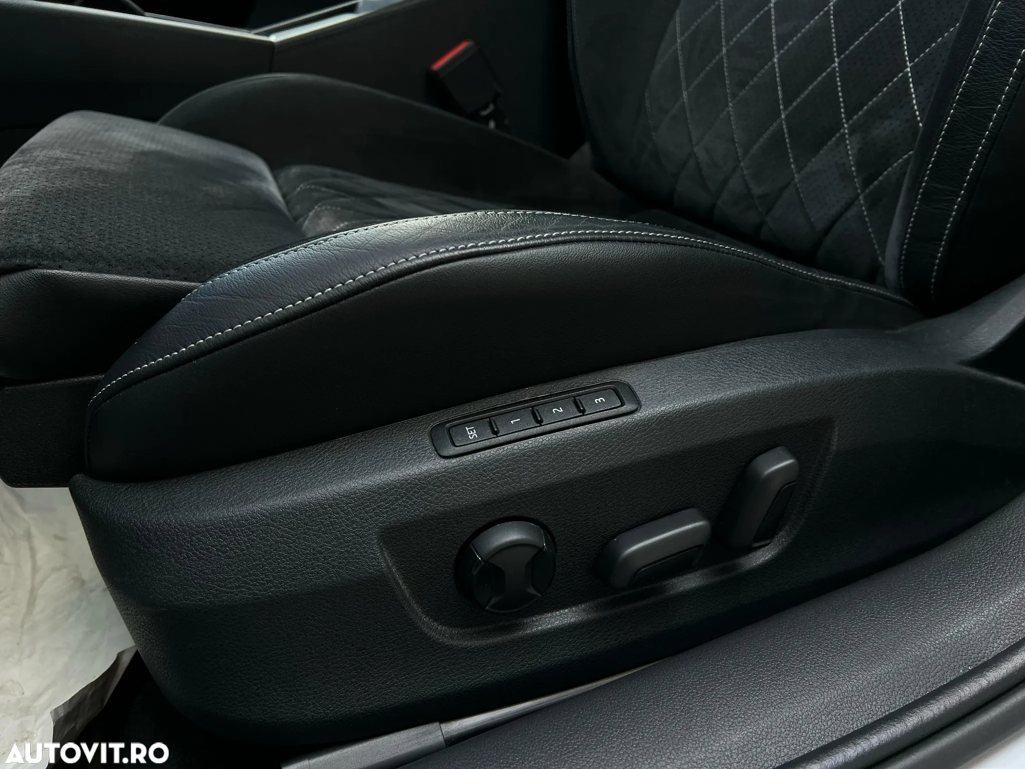 Skoda Superb Combi 1.4 TSI iV DSG Sportline - 30