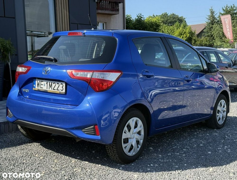 Toyota Yaris 1.5 Premium - 9