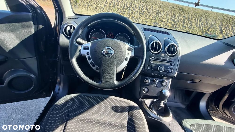 Nissan Qashqai - 10