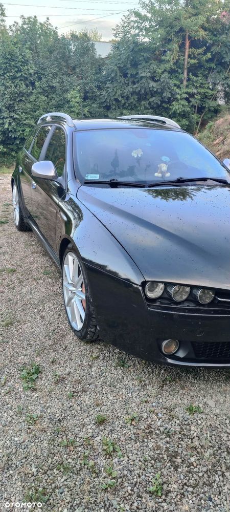 Alfa Romeo 159 2010 photo 2