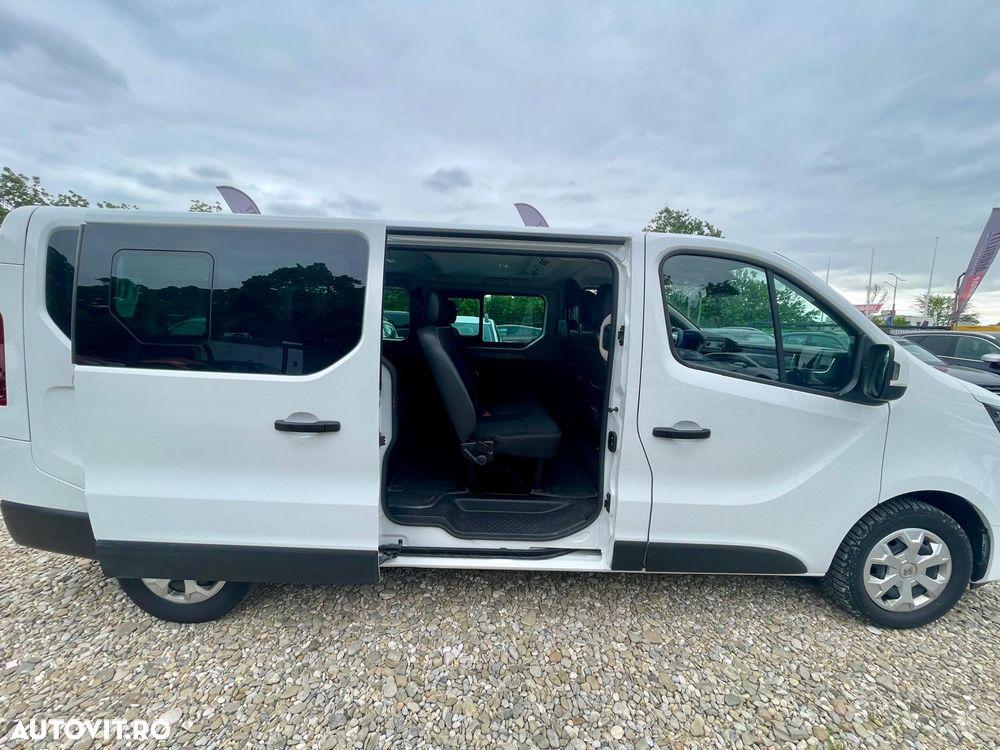 Renault Trafic 2.0 Blue dCi 150 EDC S&S L2 8+1 Zen - 8
