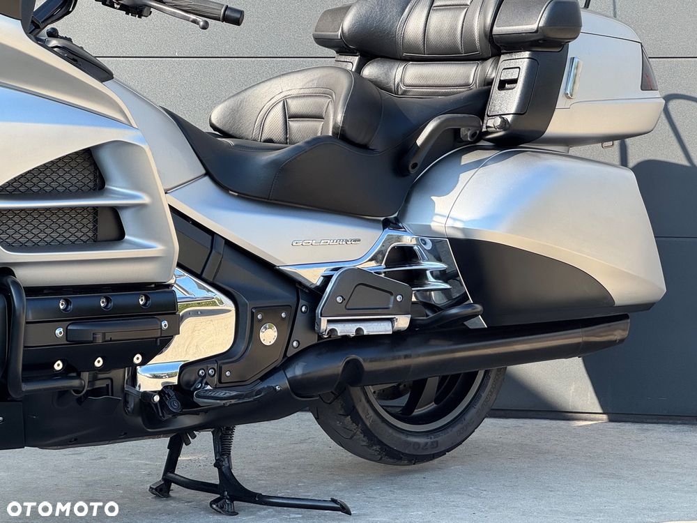 Honda GL - 33