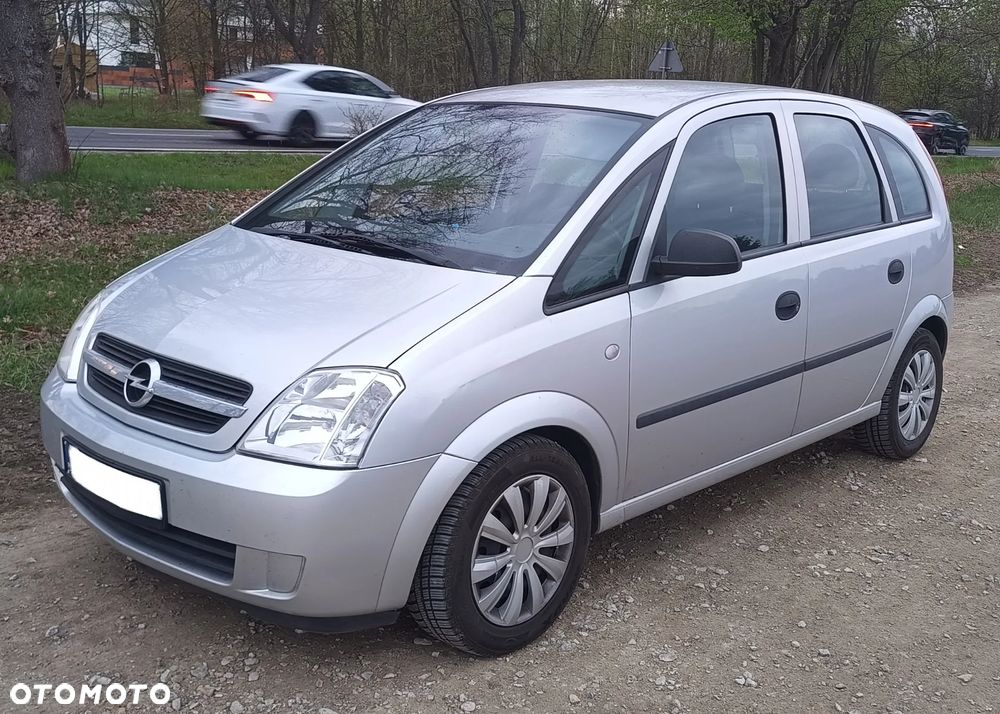 Opel Meriva - 8