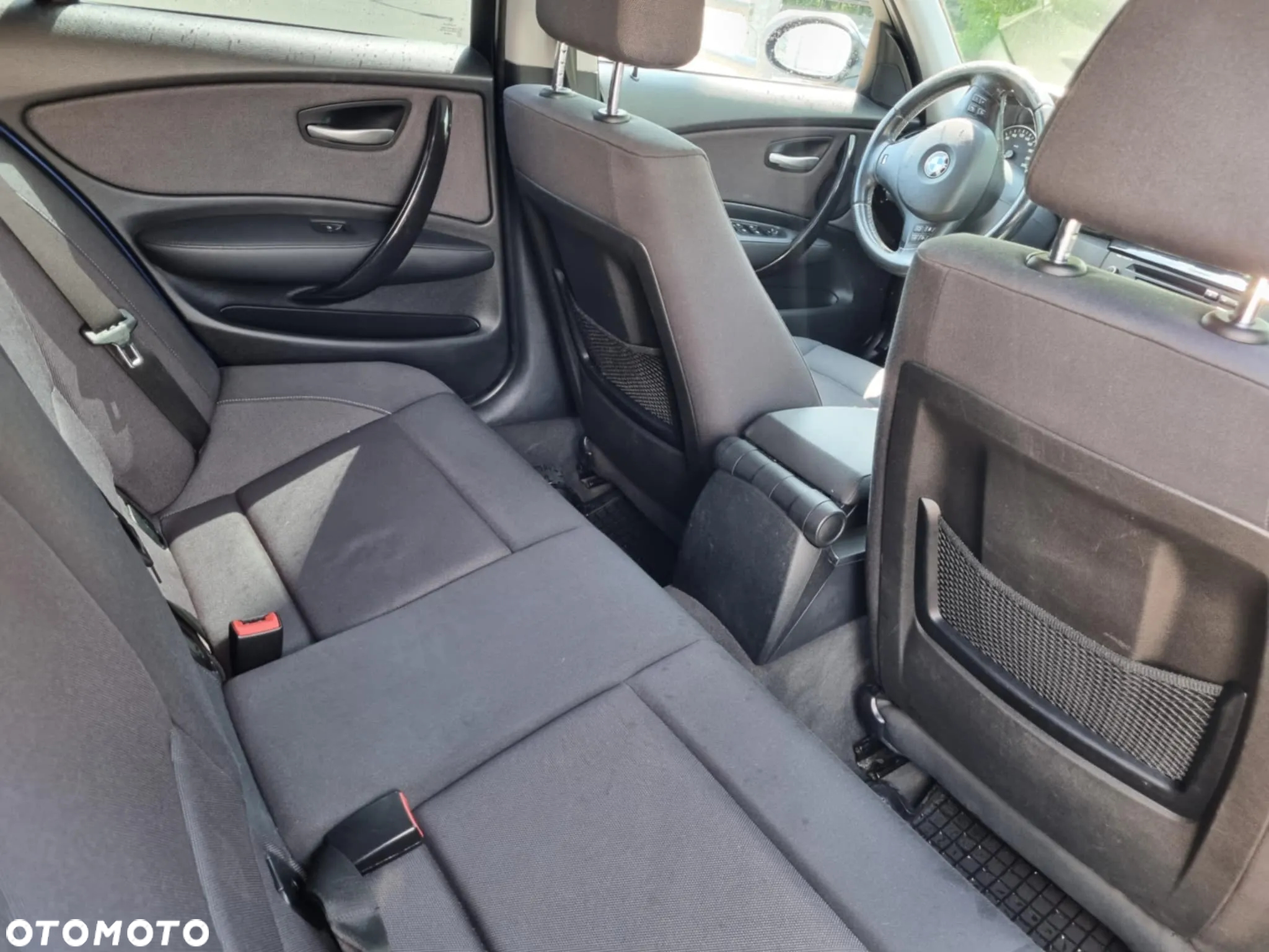 BMW Seria 1 118d - 10