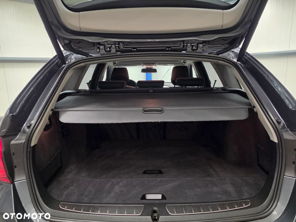 BMW Seria 3 320d Advantage - 38