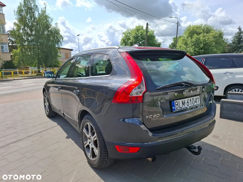 Volvo XC 60 DRIVe Momentum - 7