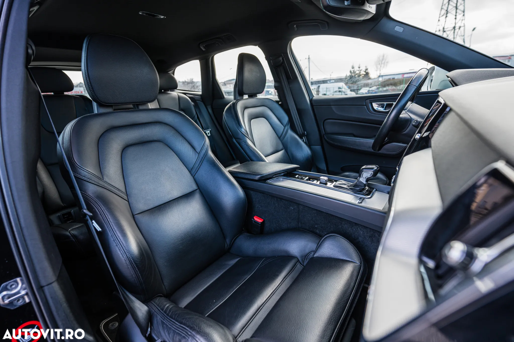 Volvo XC 60 D4 AWD Geartronic RDesign - 21